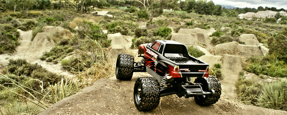 Stampede 4X4 VXL jumping