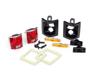 TAIL LIGHT ASSEMBLY (2)/ RETAINERS (2) (LEFT &amp; RIG
