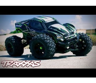 Crushing Concrete | Traxxas X-Maxx