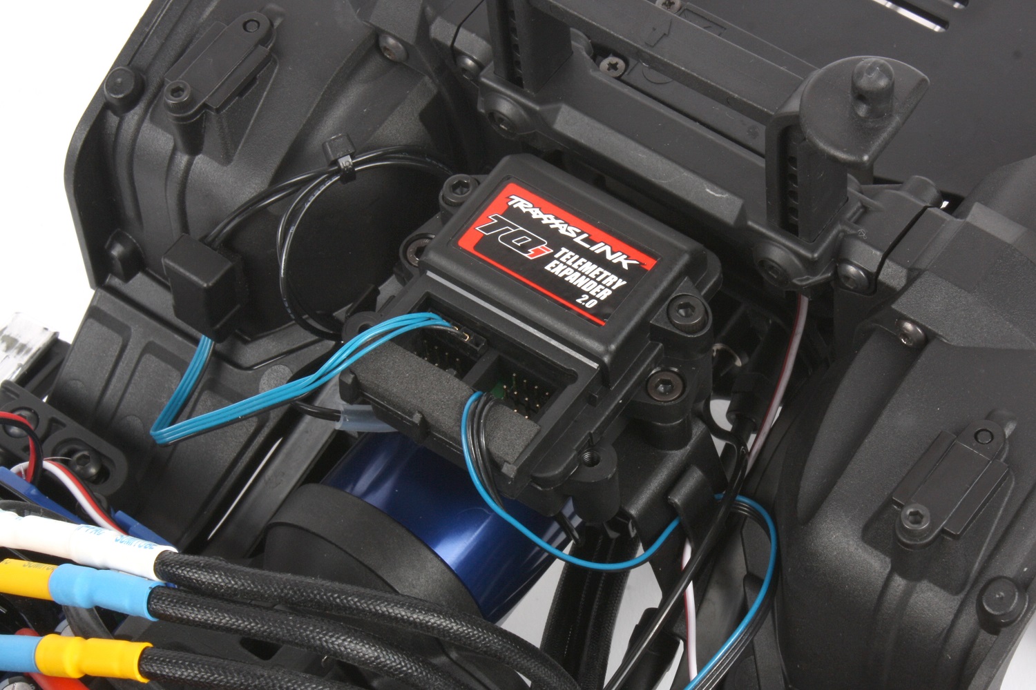 Plug the wires into the expander