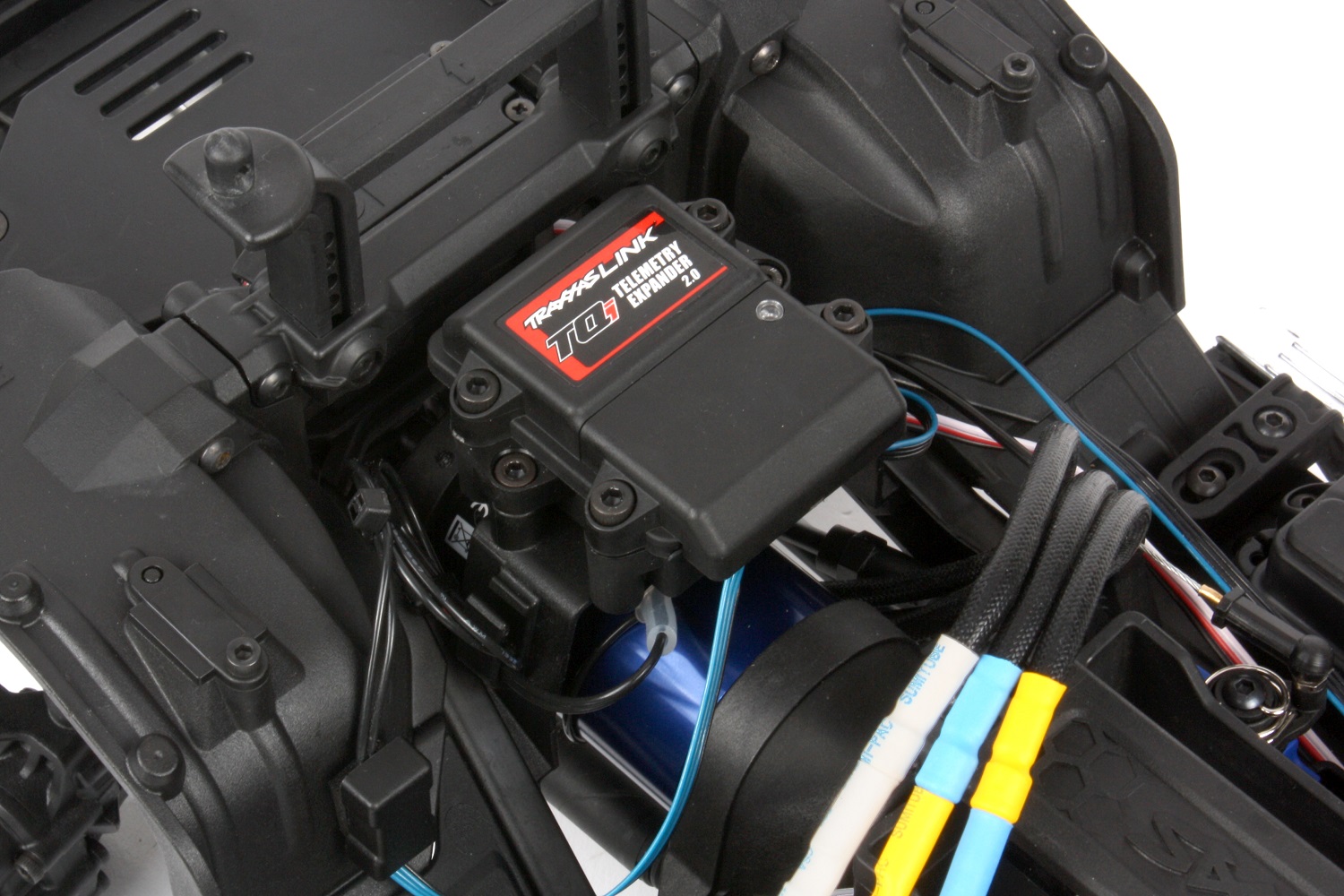 Seal the expander module by greasing the wire clamp