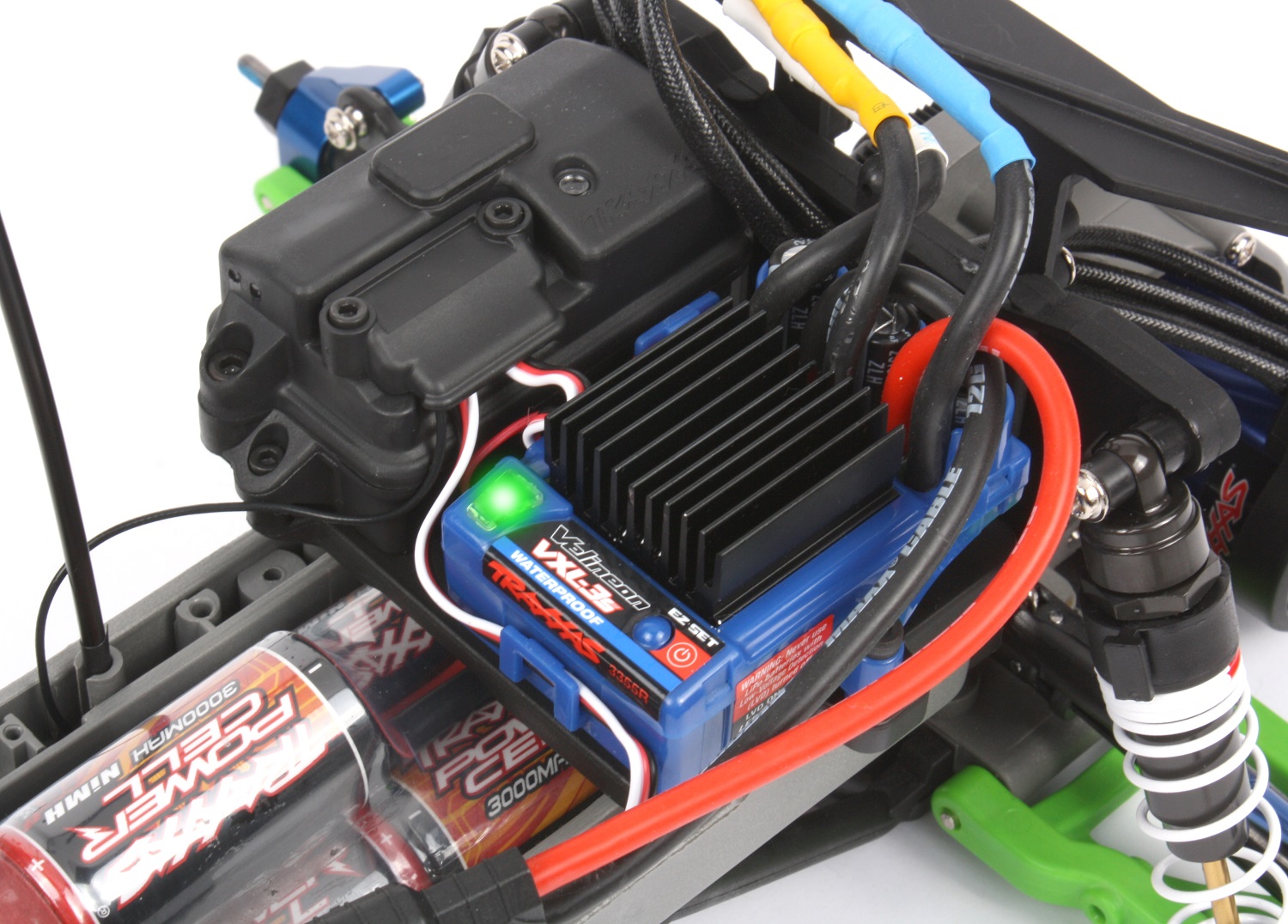 Green light = Low Voltage Detection ON, for LiPo batteries