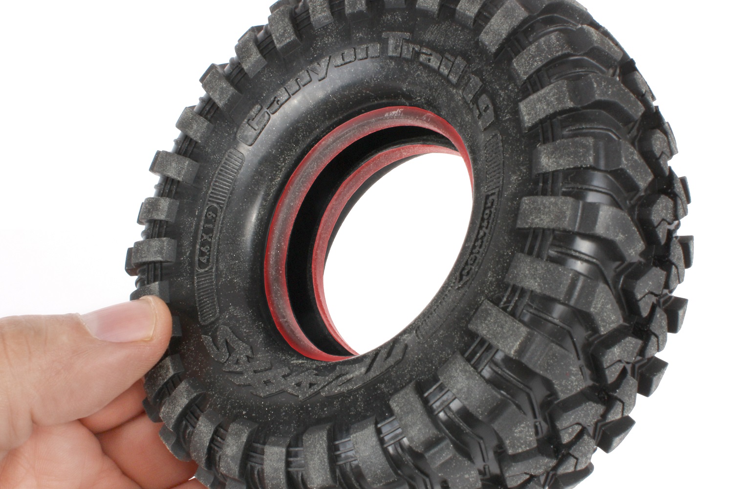 Clean the tire bead