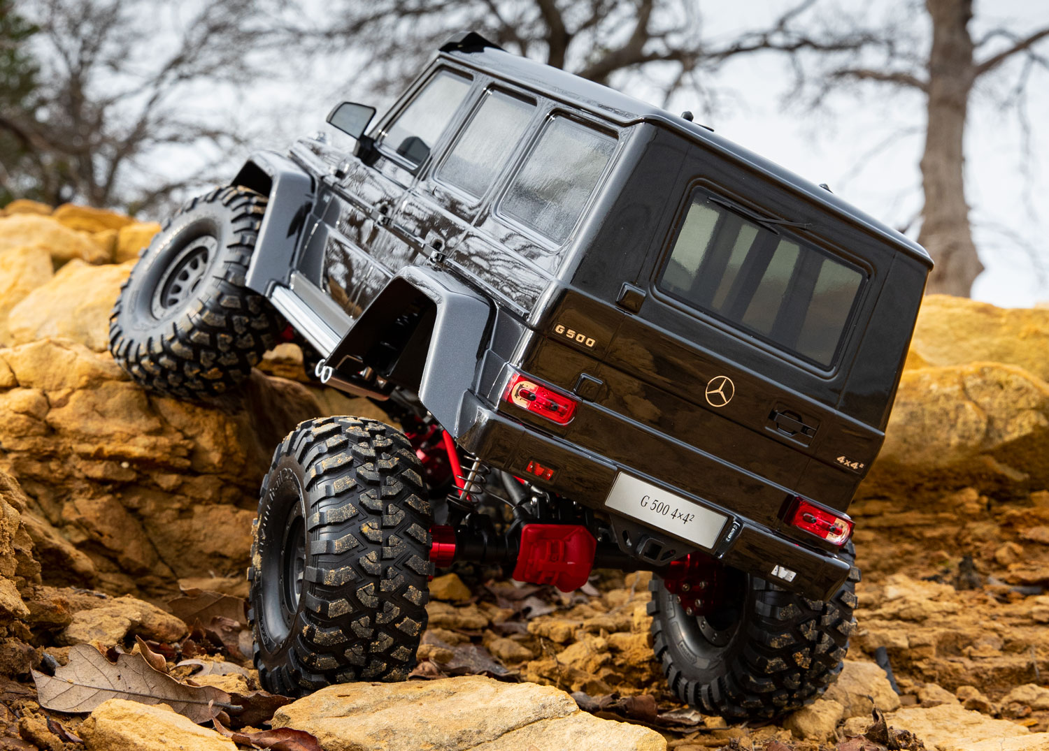 Custom black G 500 climbing