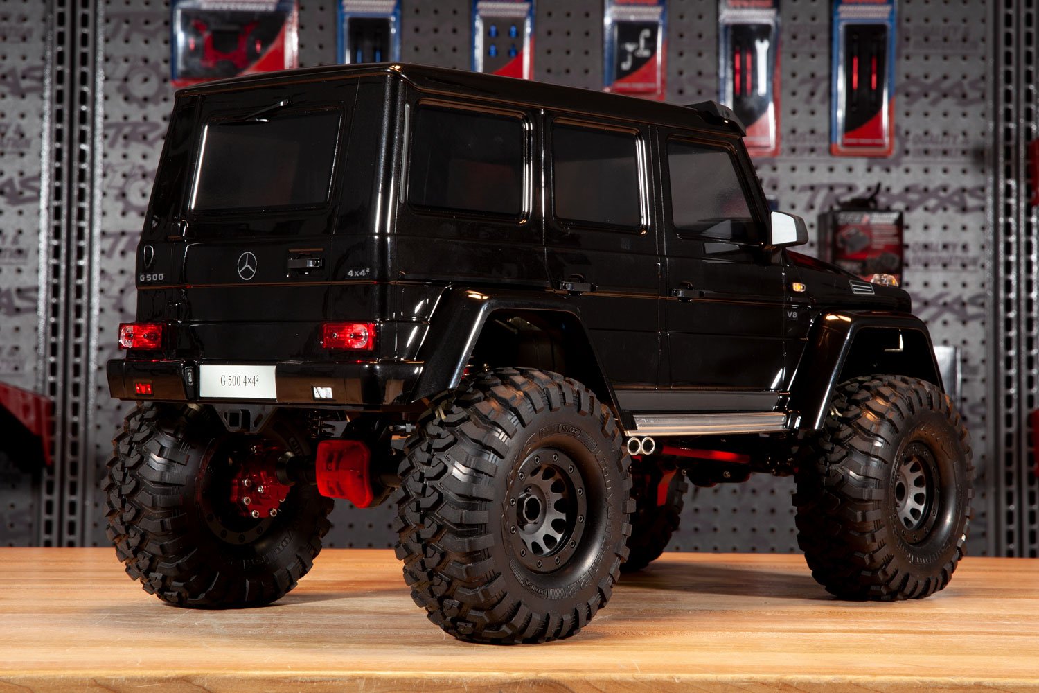 G 500 red accessories