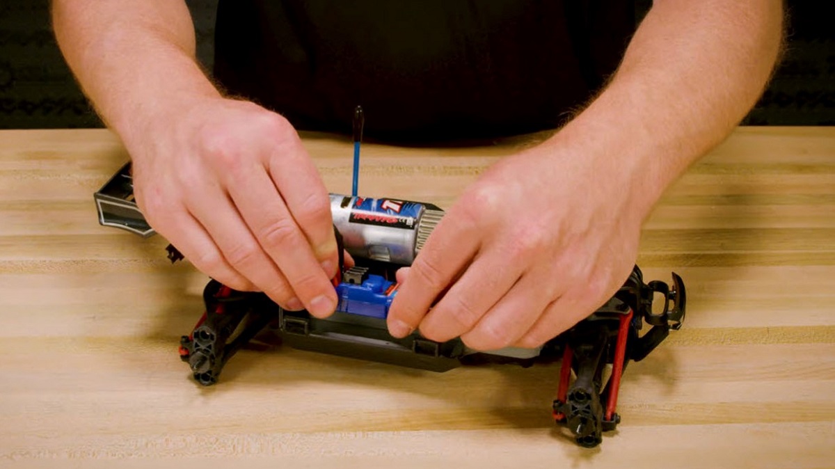 Reinstall the speed control Reinstall the speed control