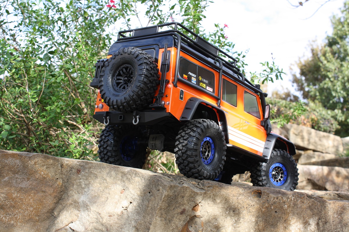 Ultimate Defender rear rocks