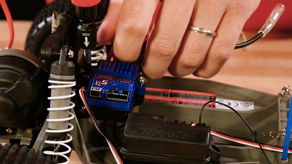 Remove the ESC