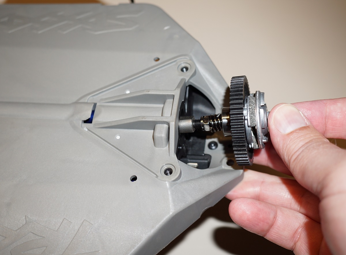 Remove the clutch assembly Remove the clutch assembly