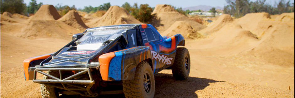 Slash 4X4 Ultimate dirt jump freestyle