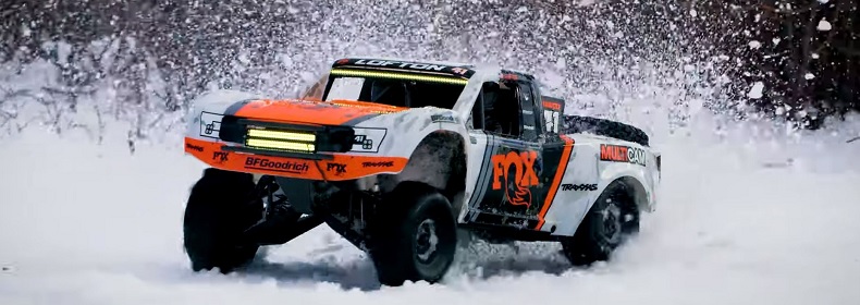 Unlimited Desert Racer Snow Session