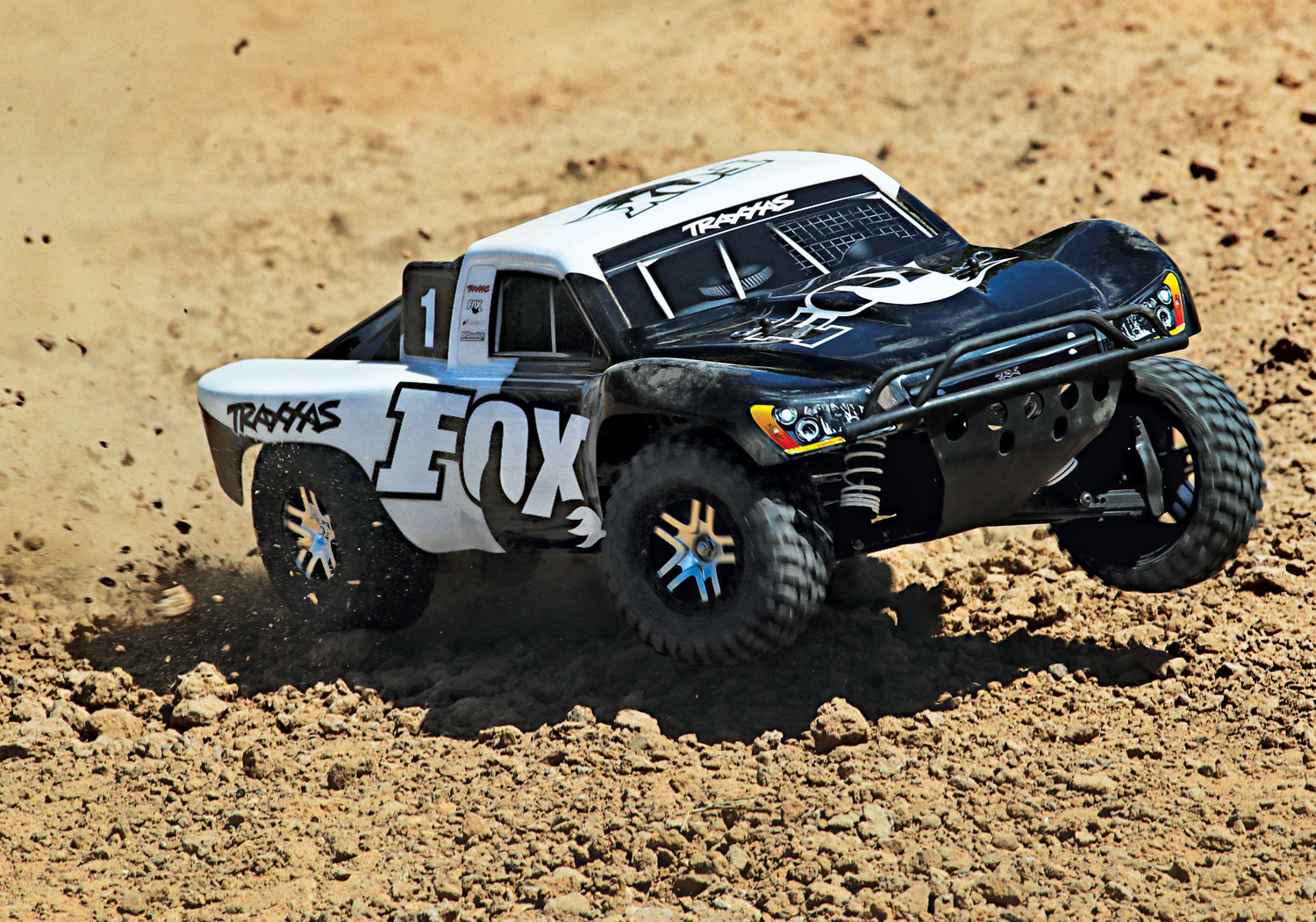 TRAXXAS R/C ACTION